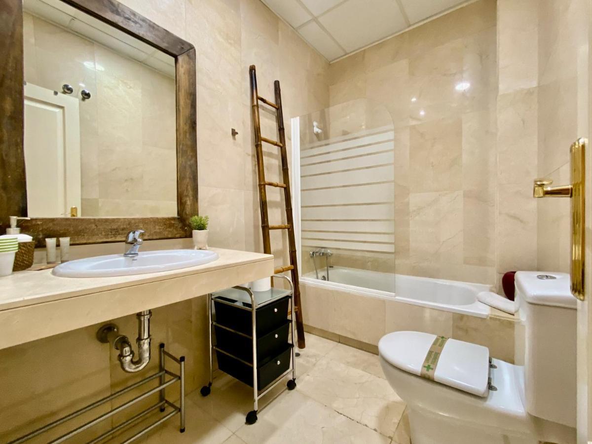 Charming Gran Via VI Apartment Madrid Exterior photo