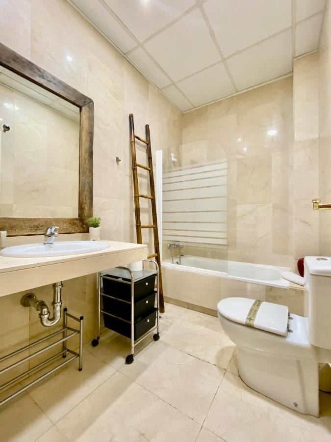 Charming Gran Via VI Apartment Madrid Exterior photo